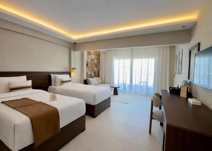 فندق Ananea & 4*
